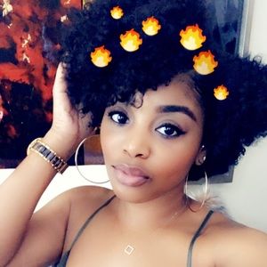 Meet your Posher, Shandalynn